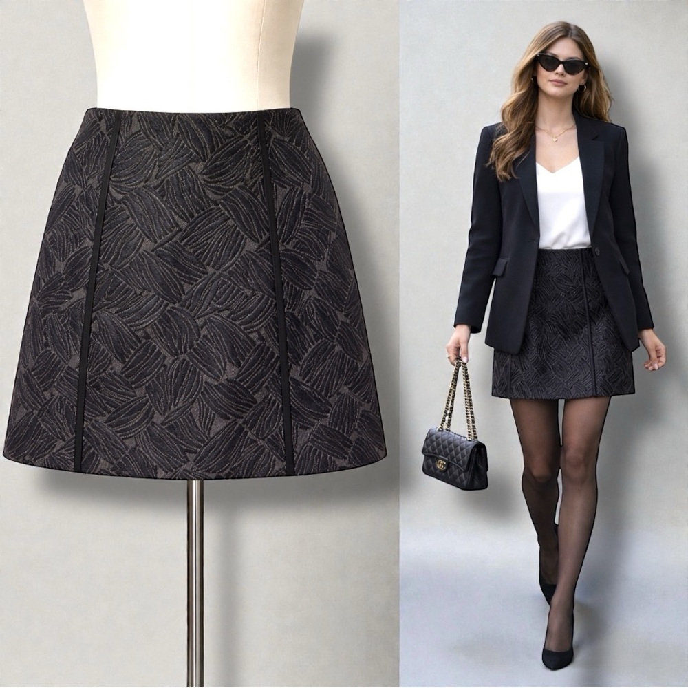 483 BCBGMAXAZRIA | NWOT Women’s Black Textured Jacquard Mini Skirt (Size S)